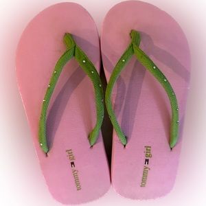 TOMMY GIRL HILFIGER FLIP FLOP FLOPS SANDAL SANDALS 8 FLAT FLATS PINK GREEN COMFY